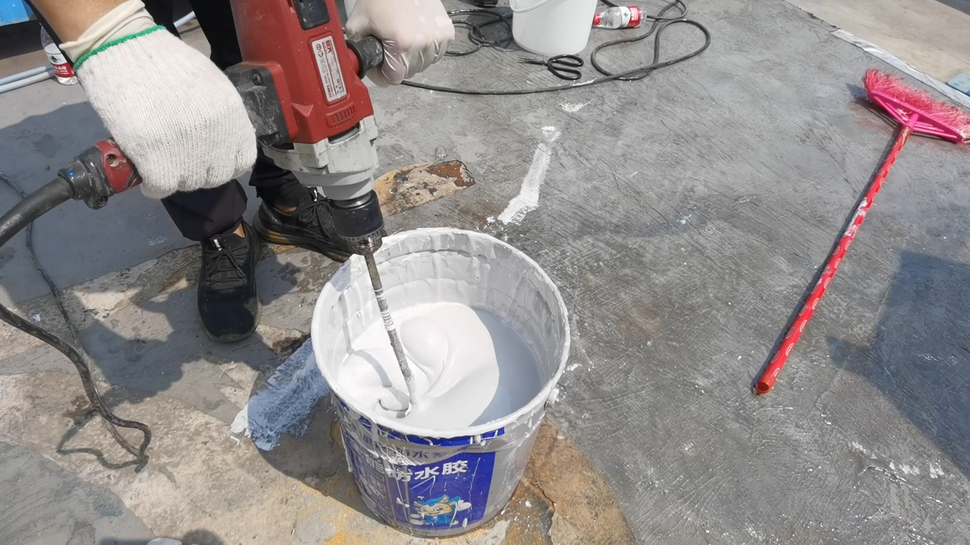 搅拌1.jpg 搅拌1.jpg